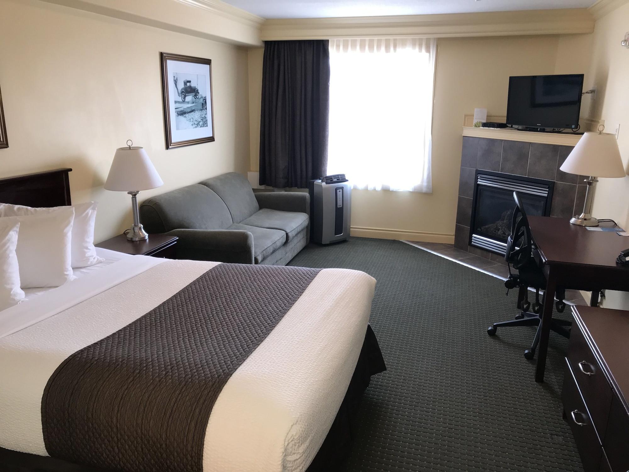 Quality Inn & Suites Whitecourt Exterior foto